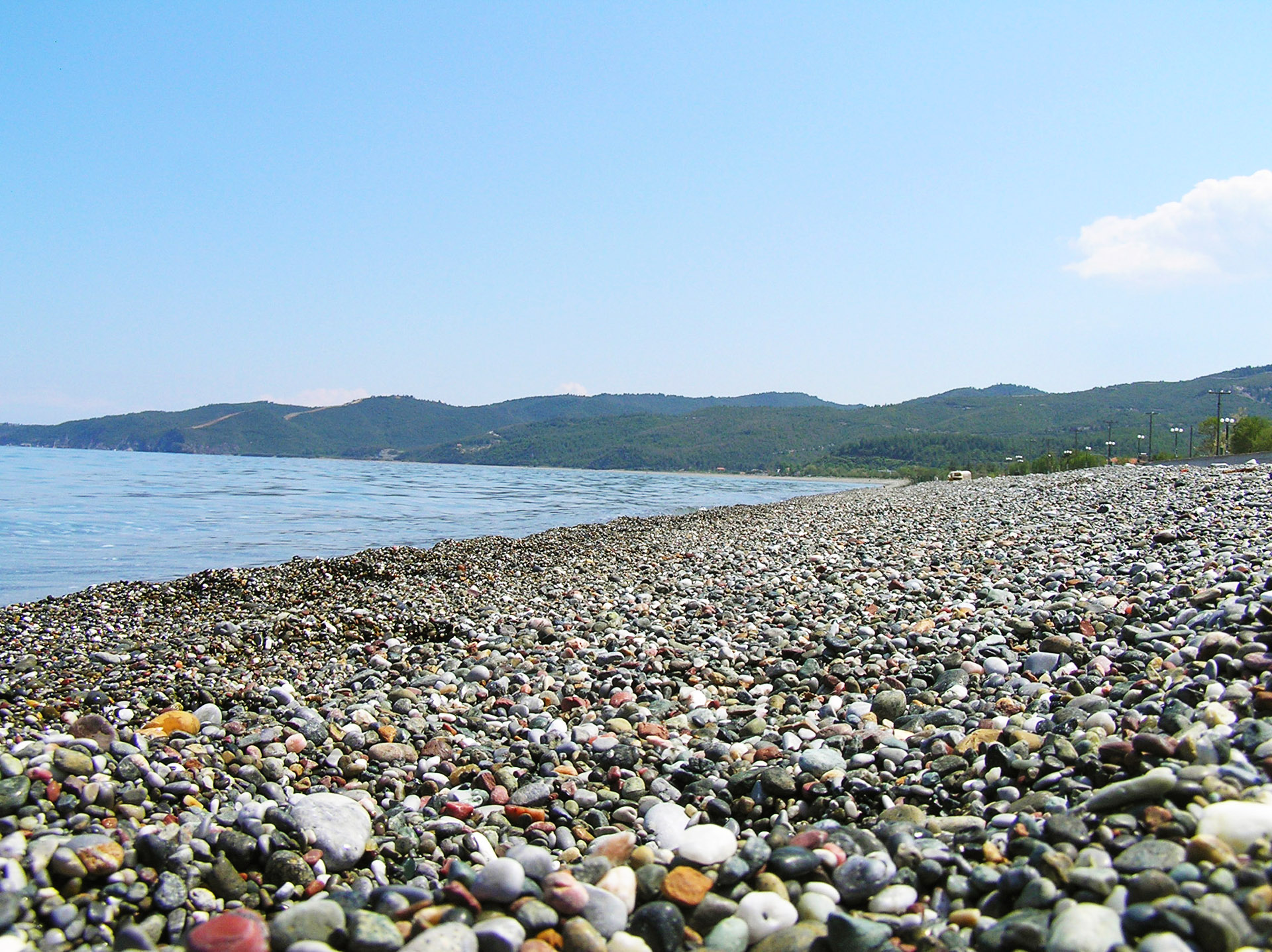 psaropouli beach pebbles