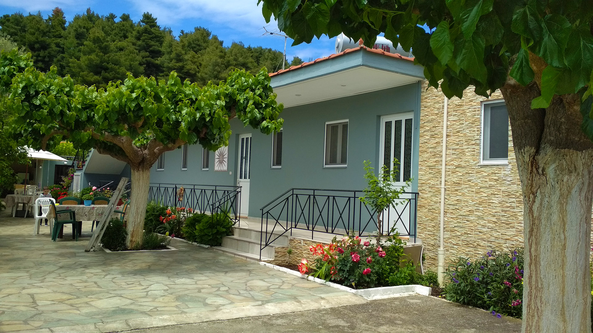 holiday room rentals